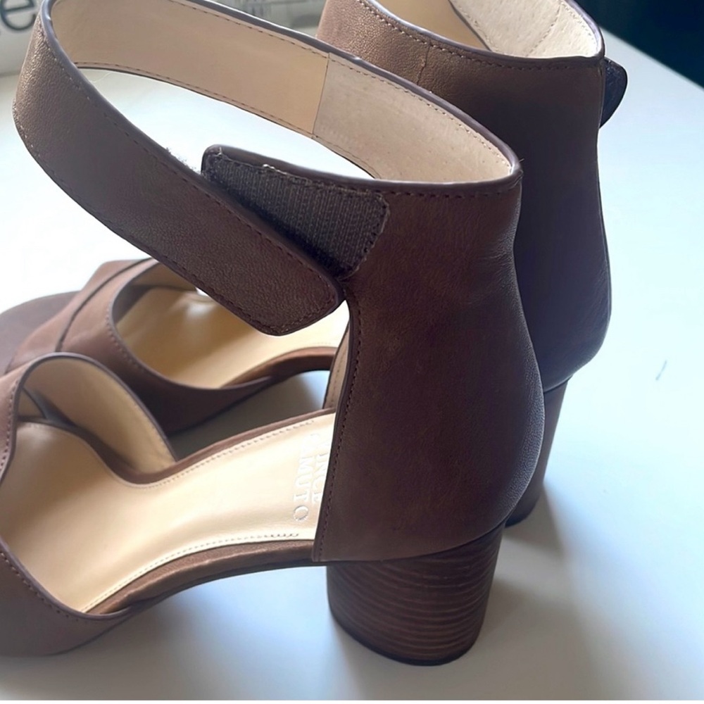 Vince Camuto Sandals, 11 - Picture 2 of 5